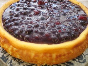 New York Style Baked Cheesecake with Berry Confit